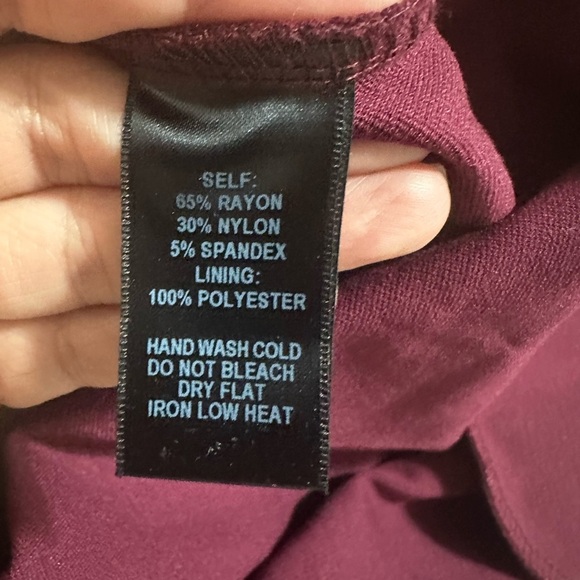 Lulus Finesse Burgundy Plunge V-Neck Sleeveless Knee Length Dress Women's Sz L - Picture 8 of 8